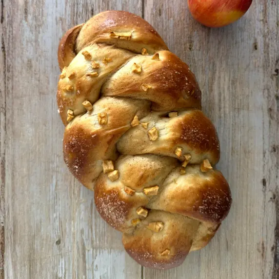 Organic Cinnamon Apple Challah